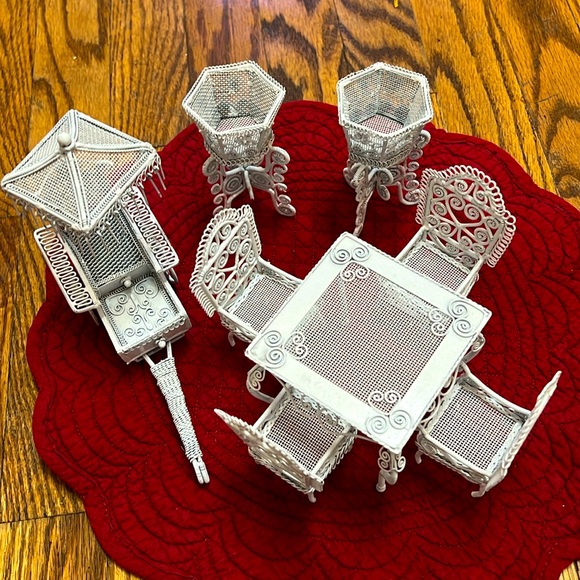 Vintage 70’s doll house Patio Set